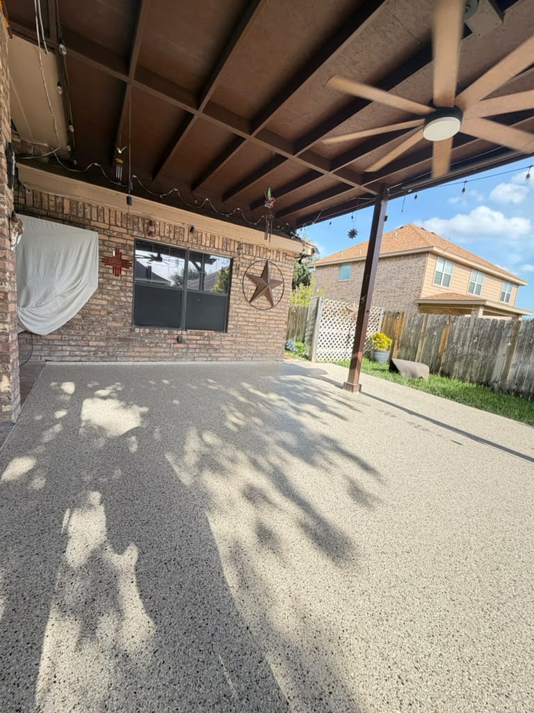 Covered Patio — Wide Angle